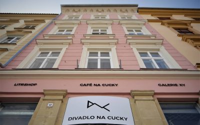 Divadlo na cucky